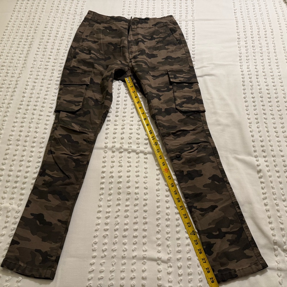 H&M Men's Camouflage Cargo Pants